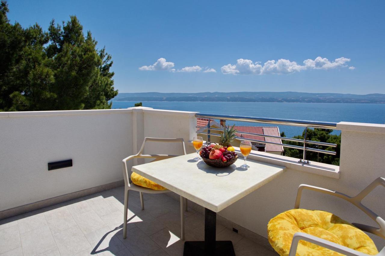 Nemira Beach Getaway Omiš Екстериор снимка