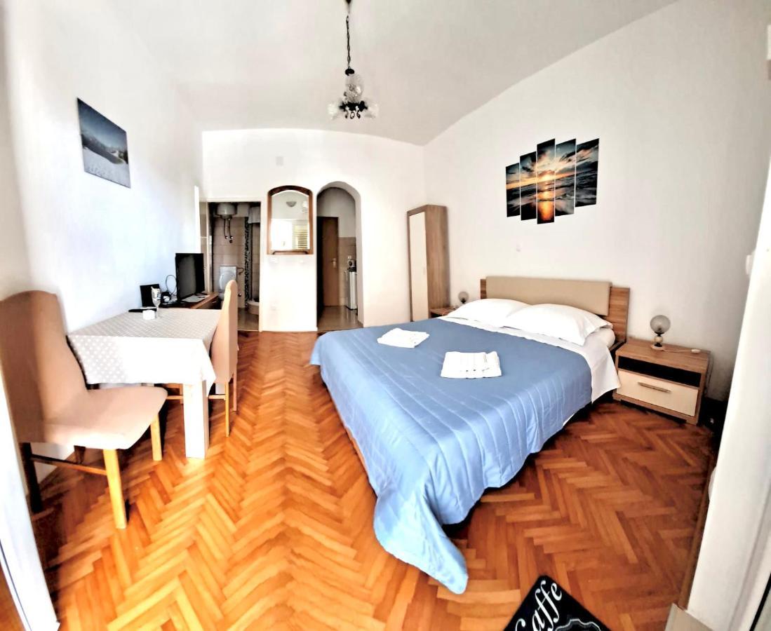 Nemira Beach Getaway Omiš Екстериор снимка