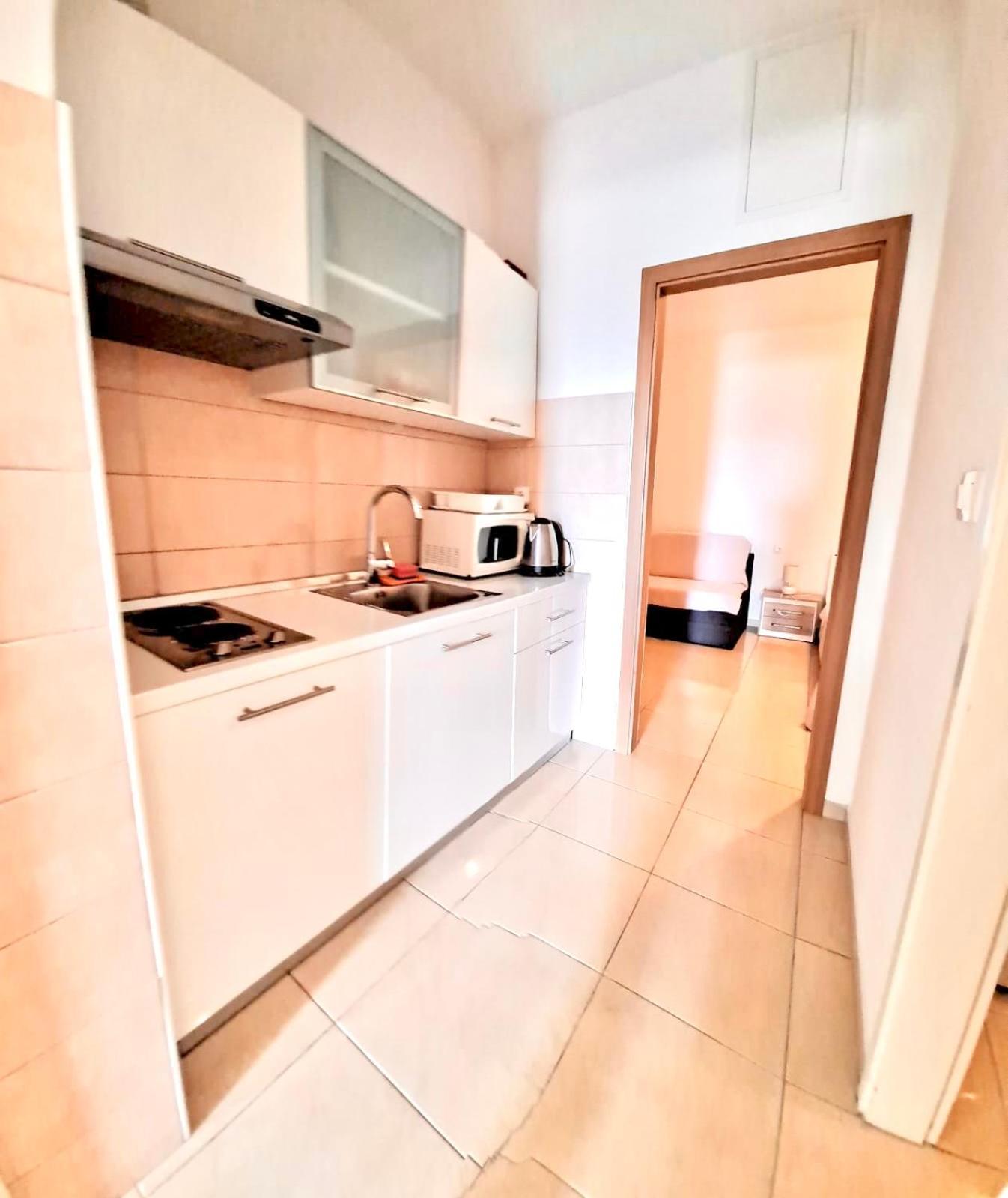 Nemira Beach Getaway Omiš Екстериор снимка